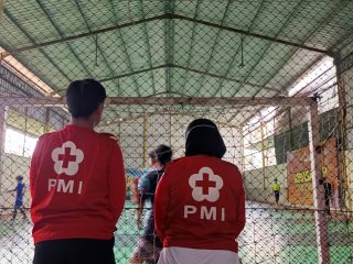 PMI Kabupaten Jombang Dukung Kompetisi Futsal dengan Layanan Kesehatan