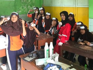 PMI Kabupaten Jombang Berpartisipasi dalam Mini Kelas Inspirasi MI Darul Ulum 1 Jogoroto