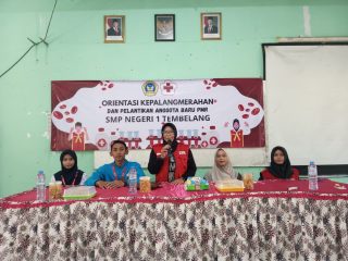 PMI Kabupaten Jombang Dampingi Orientasi Kepalangmerahan dan Pelantikan Anggota Baru PMR SMPN 1 Tembelang