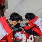 PMI Jombang Tangani Kecelakaan R2 vs R2 di Wilayah Kejaksaan Jombang