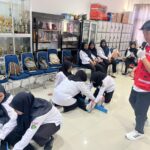 PMI Kabupaten Jombang Berikan Penyegaran Materi Kegawatdaruratan bagi Anggota KSR PMI STIKES Pemkab Jombang