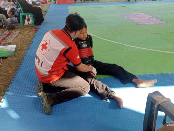 PMI Kabupaten Jombang Siagakan Tim Kesehatan dalam Kejuaraan PSHT Cup XI Cabang Jombang