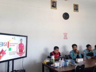 PMI Kabupaten Jombang Gelar Pelatihan First Aid bagi Tenaga Kerja Proyek Rehabilitasi Bendung Jatimlerek