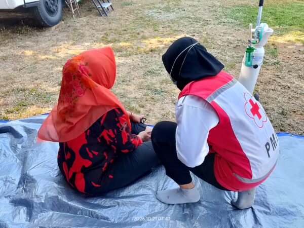 Tiga Peserta Mendapat Pertolongan Kesehatan Saat Upacara dan Kirab Hari Santri